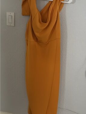 Boohoo Mustard Cowl-Neck High-Low Midi Dress